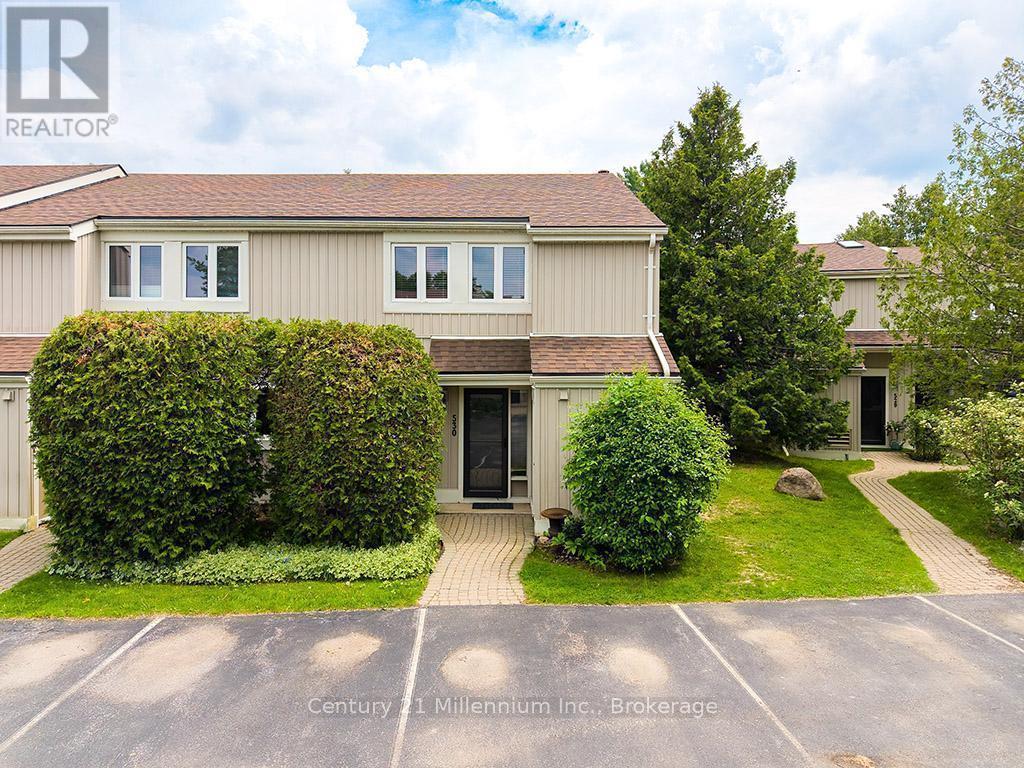 530 - 22 DAWSON DRIVE Collingwood