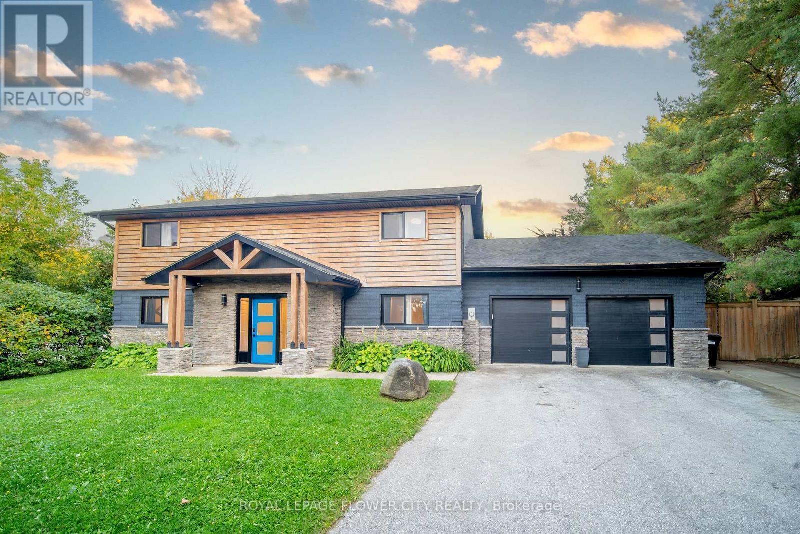 734 MOUNTAIN ROAD Collingwood