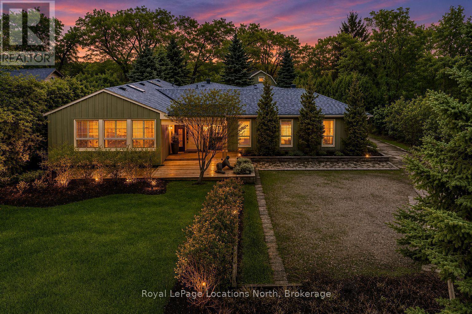 795853 GREY 19 ROAD Collingwood