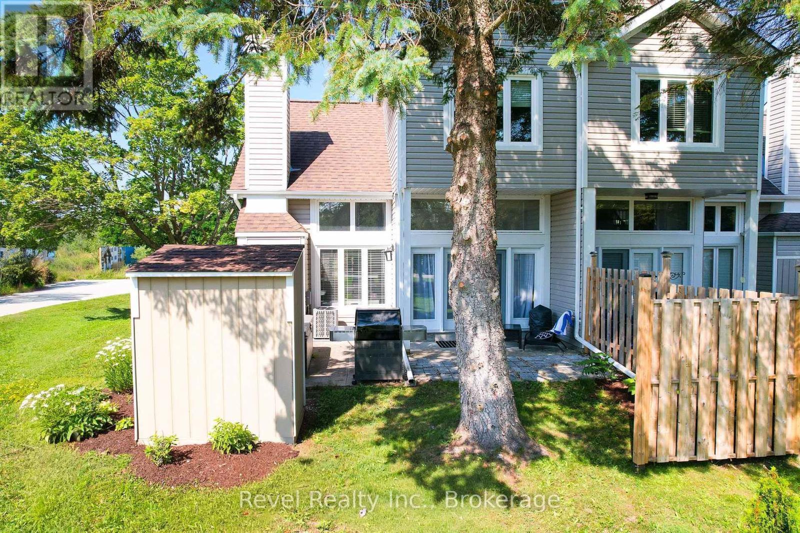 173 VACATION INN DRIVE Collingwood