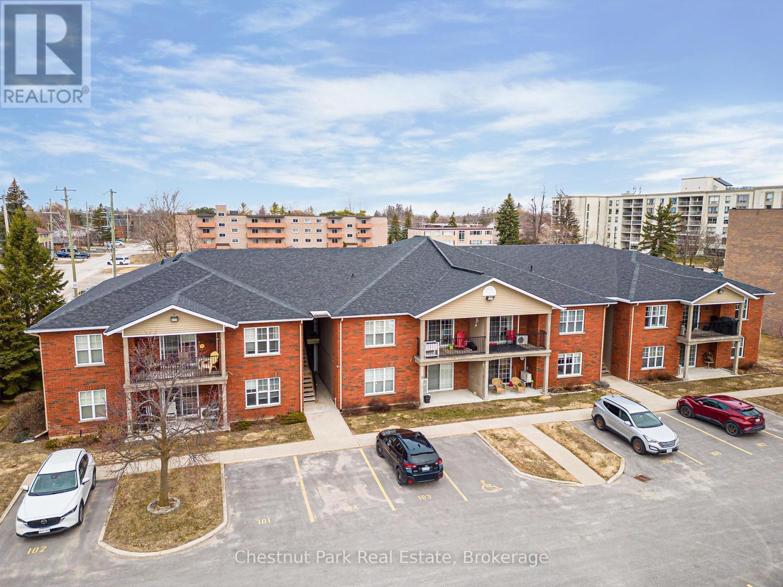 206 - 435 WALNUT STREET Collingwood