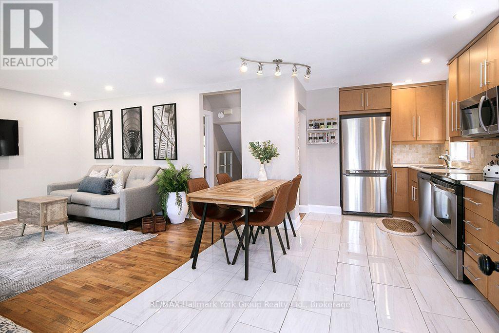 495 MAPLE STREET Collingwood