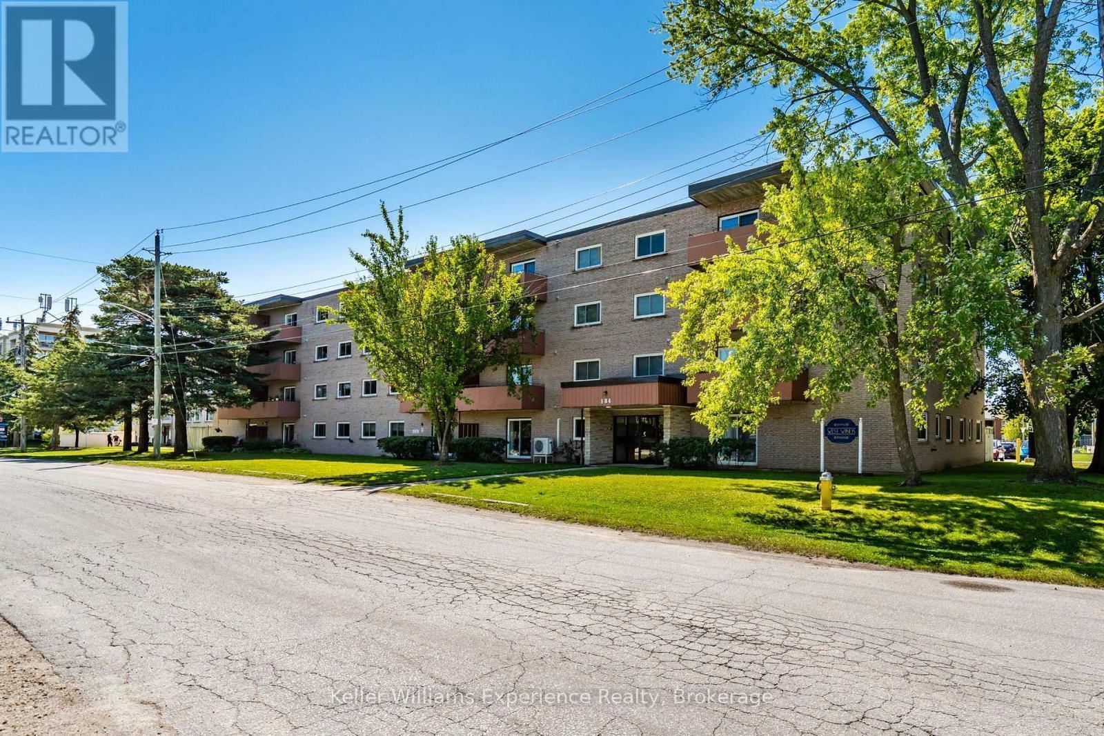203 - 184 EIGHTH STREET Collingwood