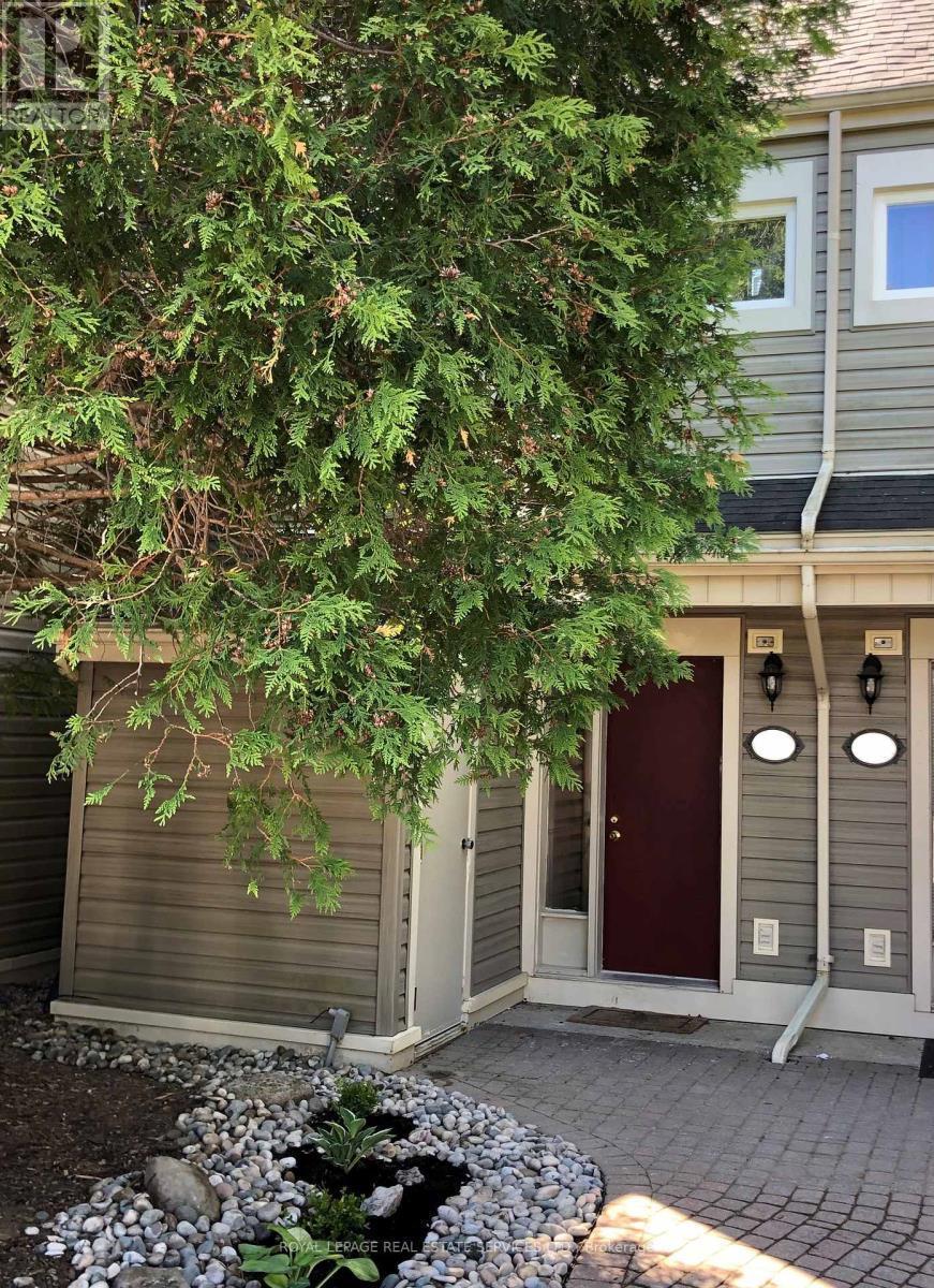 6 - 466 OXBOW CRESCENT Collingwood