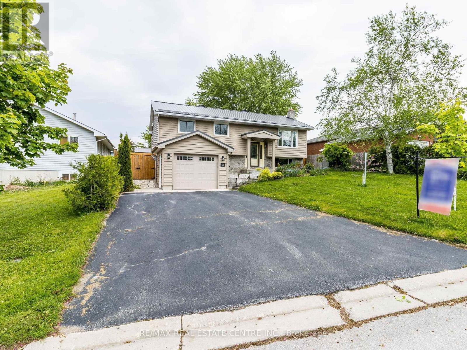 28 TESKEY COURT Collingwood