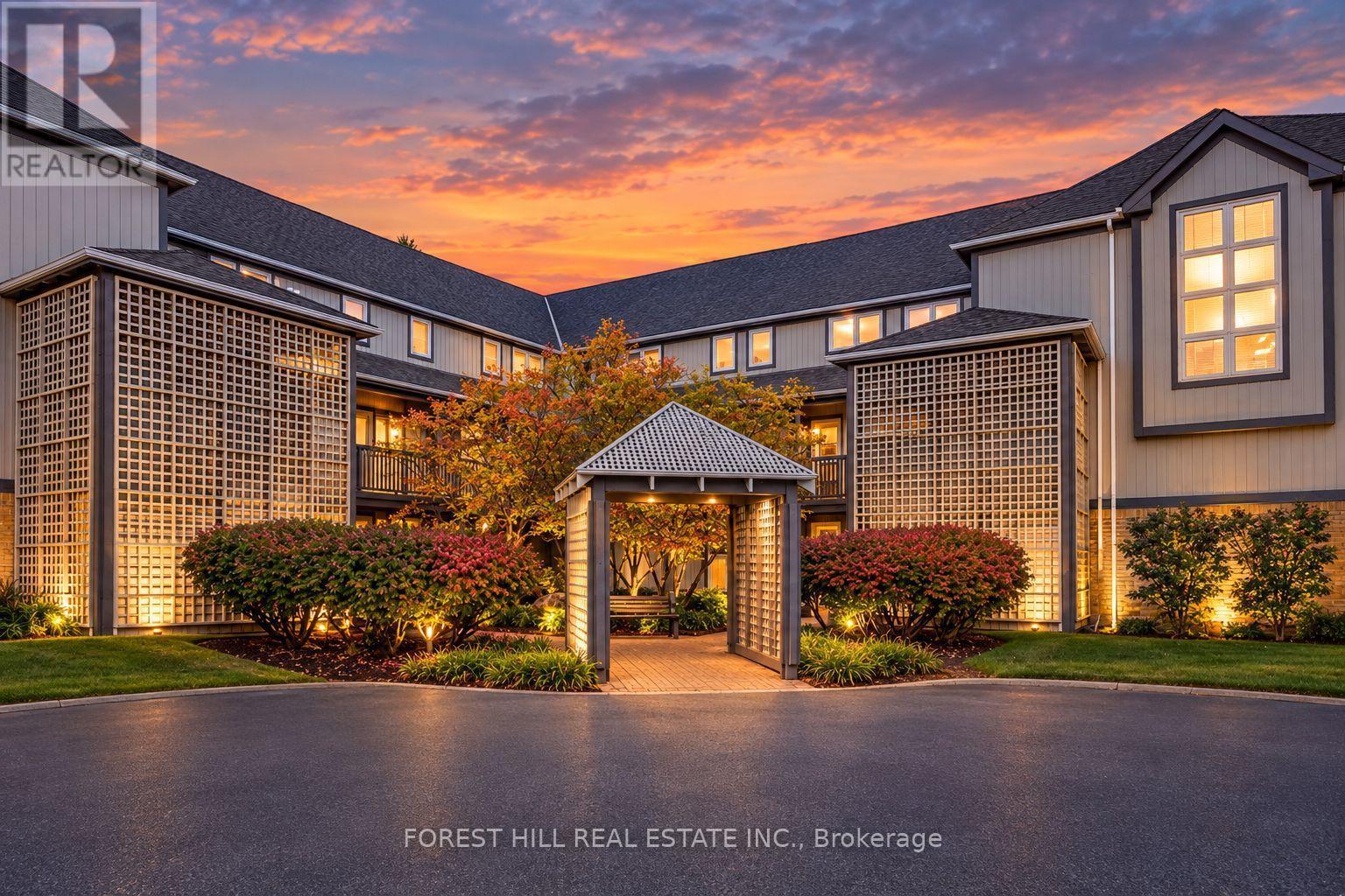 348 MARINERS WAY