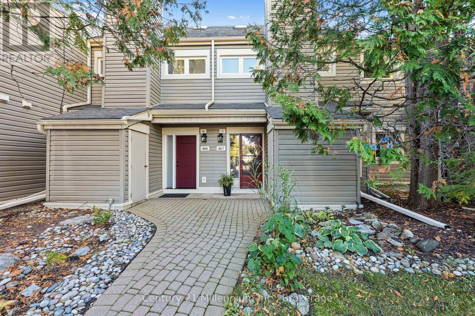 7 - 467 OXBOW CRESCENT Collingwood