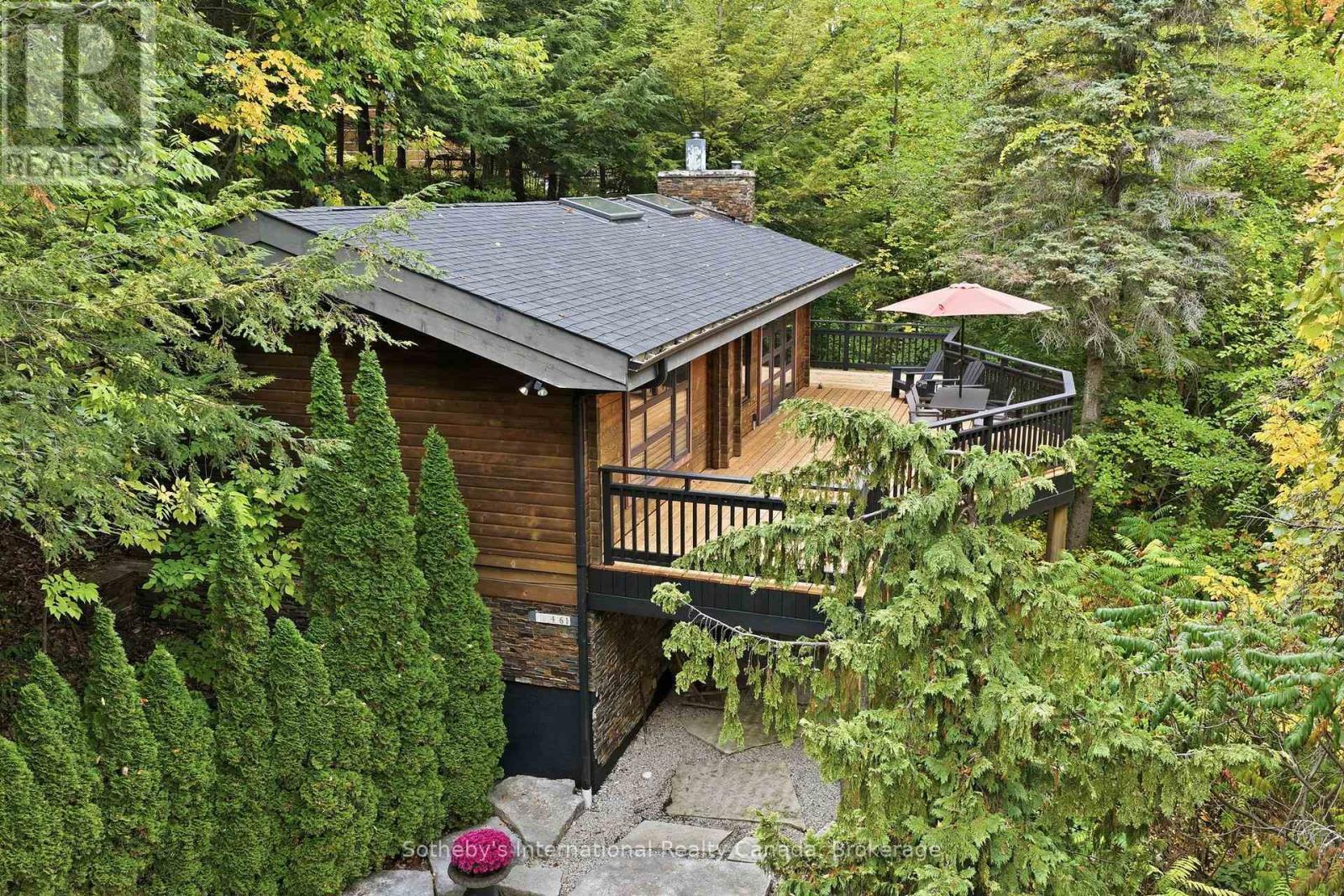 146 CHAMONIX CRESCENT Blue Mountains