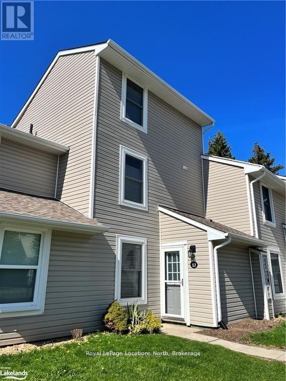 17 - 127 ALFRED STREET W Blue Mountains